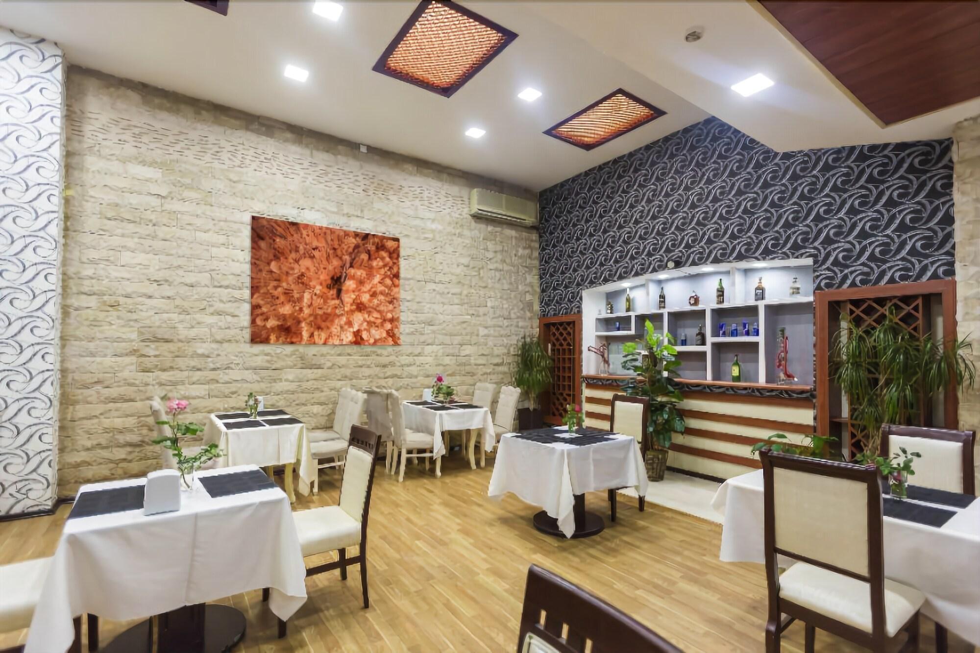 Vania Hotel Bakü Dış mekan fotoğraf